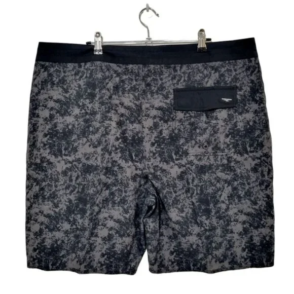 WAVEZONE Mens Grey & Black Performance Board Beach Surf Swim Shorts Size 40 - Picture 3 of 7